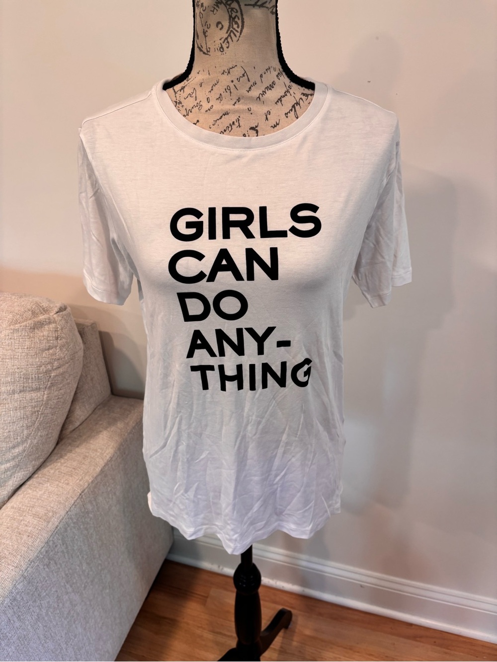 Zadig&Voltaire Girls Can Do Anything cotton T-shirt size medium - Picture 2 of 6